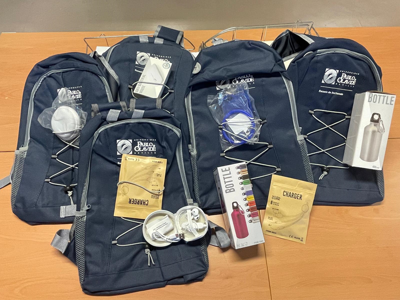 bibupo's tweet image. 🏆Habrá premios para los ganadores de ambos juegos.

¡Anímate a participar!

Más info: upo.es/biblioteca/det…

#BibUpoEnJuego #DigCompUPO #BibUpoCuentaContigo