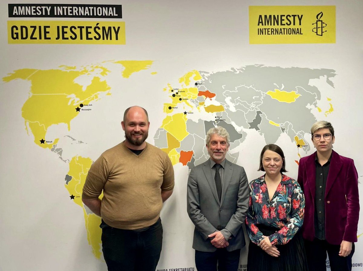 Polska stoi przed historyczną możliwością realnej poprawy sytuacji osób LGBT+ i wdrożenia miedzynarodowych standardów w tym obszarze. Wizyta Niezależnego Eksperta ONZ <a href="/IESOGI/">Graeme Reid</a> w Polsce to okazja do budowania sojuszów i strategii działania. W imieniu <a href="/amnestyPL/">Amnesty Polska</a> dziękuję za wsparcie