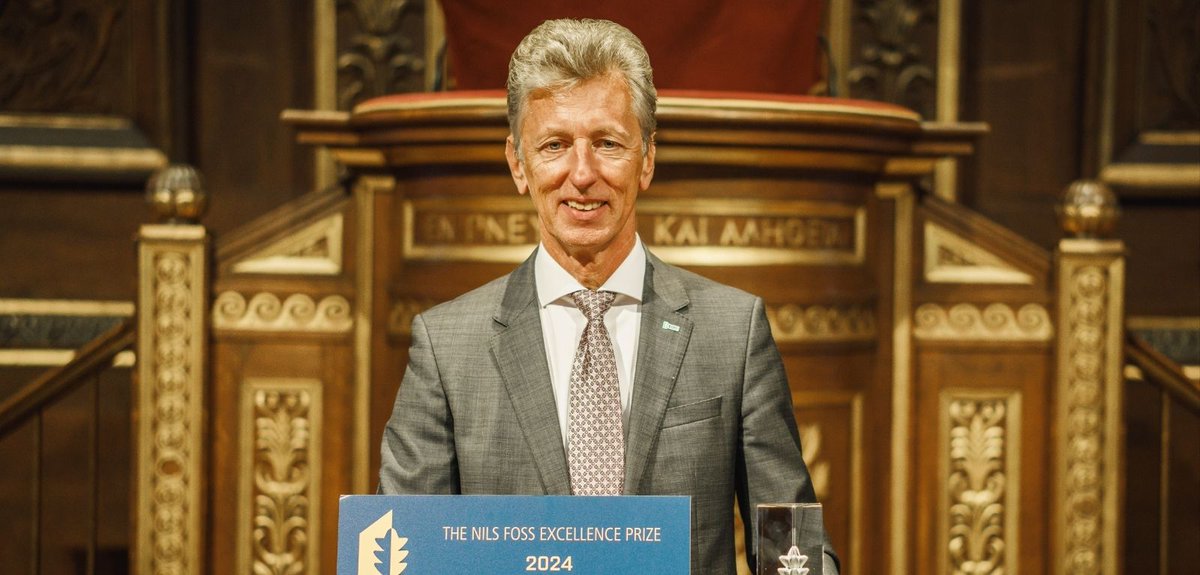 Queen's University Belfast 🎓 (@qubelfast) on Twitter photo Congratulations to Professor Rudolf Krska from <a href="/QUBIGFS/">IGFS</a>, <a href="/QUBbioscience/">School of Biological Sciences</a> who has been awarded with the Nils Foss Excellence Prize, the world’s most prestigious #FoodScience prize.
Professor Krska received the globally recognised award in celebration of his groundbreaking research Congratulations to Professor Rudolf Krska from <a href="/QUBIGFS/">IGFS</a>, <a href="/QUBbioscience/">School of Biological Sciences</a> who has been awarded with the Nils Foss Excellence Prize, the world’s most prestigious #FoodScience prize.
Professor Krska received the globally recognised award in celebration of his groundbreaking research