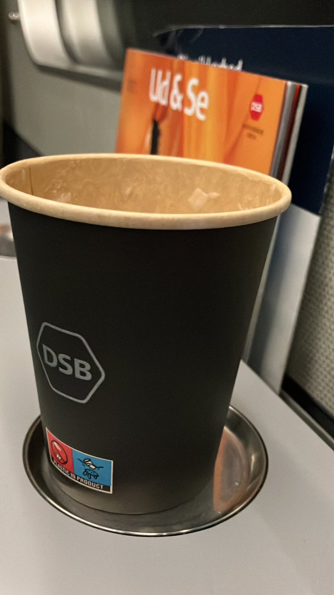 5 different trains and 10 hours later I am now less than an hour away from hugging my kidsssss. Berlin is great but not much can compete with that.