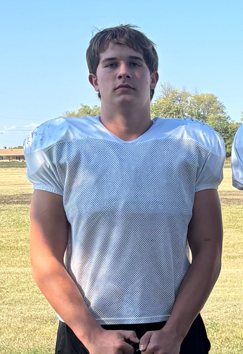 sportsinkansas's tweet photo. Eli Johnson of Beloit (2A🏈) is one of the states top multiple sport athletes. Johnson, a senior defensive lineman and offensive lineman, has registered 63 tackles, 15 TFL, and seven sacks this season for the 2A semifinalist Trojans. In basketball, he was a second team 3A all state pick from SIK. In track (3A) he is one of the best in any class of Kansas: Shot Put is 59-08.5 (#2 all classes Kansas), Discus is 170-7 (#12 all classes Kansas). Johnson is 6-foot-6 and 240 pounds. #sportsinkansas photo: Chet Kuplen