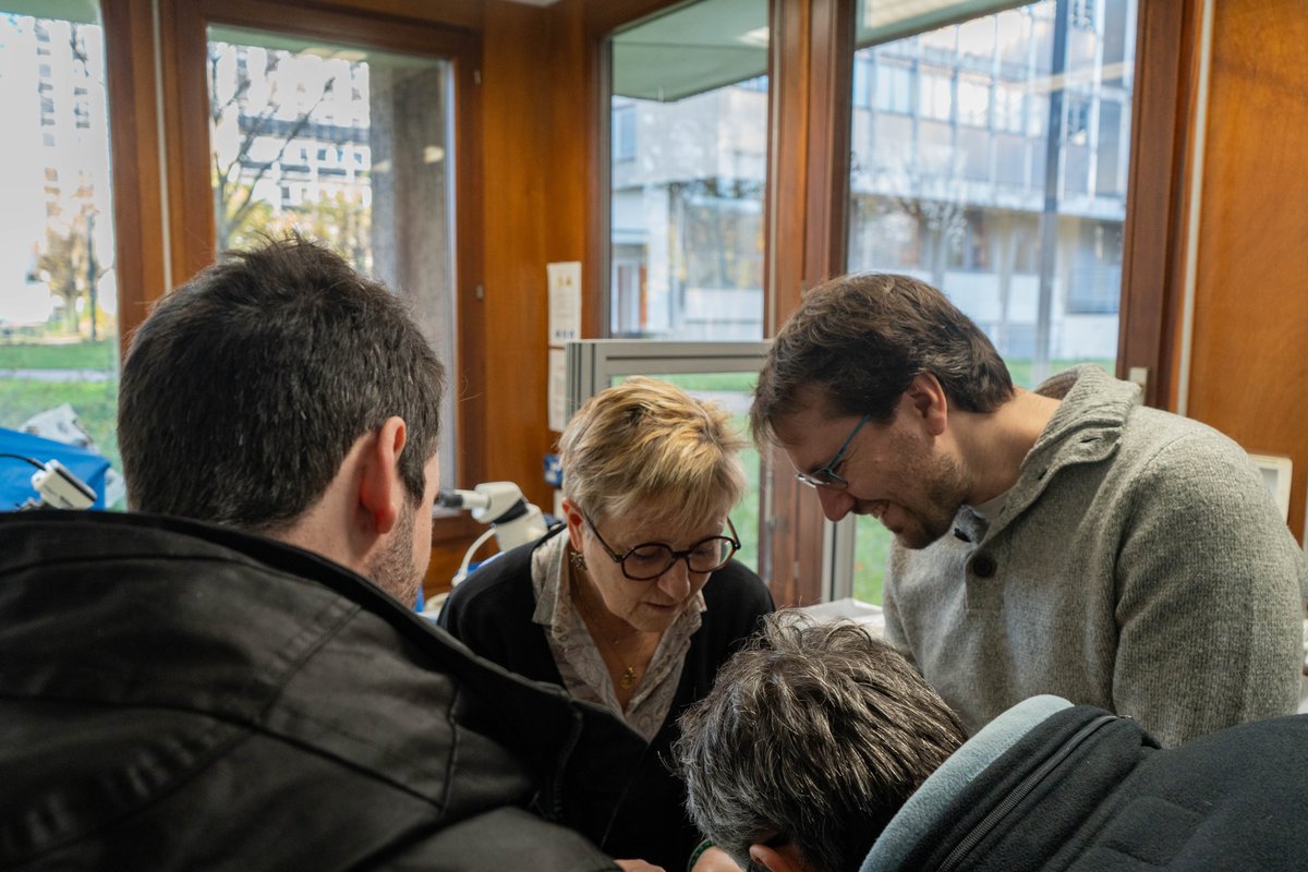 [Event] Kickoff of the France-BioImaging Annual Meeting ▶️   

This first day is all about exchanges and networking, featuring a tour of the Strasbourg Node facilities and the introduction of FBI's 3 new nodes. 🤝
#FBI_AM2024