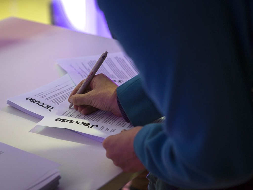 [ARGAZKIAK] Agentes sociales se han hecho eco esta mañana del  famoso "J'accuse"  y convocan una movilización para el  26 de enero de 2025. Un llamado a la solidaridad y la apertura de las  fronteras. #HarreraHerriHarro
ekinklik.org/es/ultimas-cob…