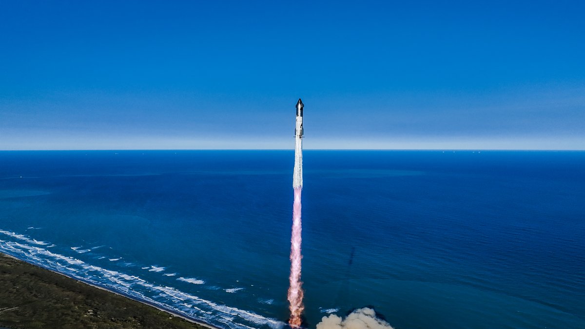 SpaceX's tweet image. Liftoff of Starship's sixth flight test