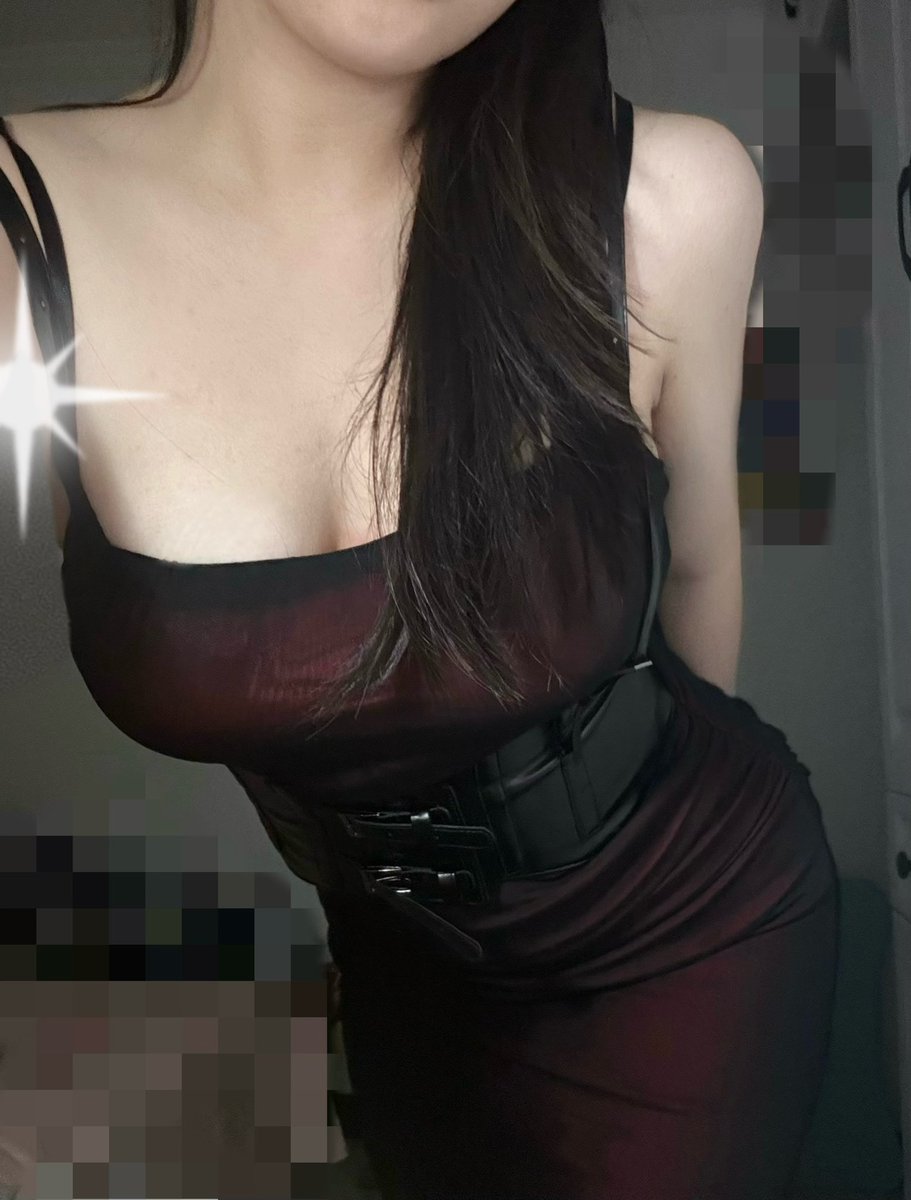 chenyax2006's tweet photo. #le #女同 #les 真的很想跪在姐姐脚下然后被姐姐玩 https://t.co/1Q6dvjxk8S