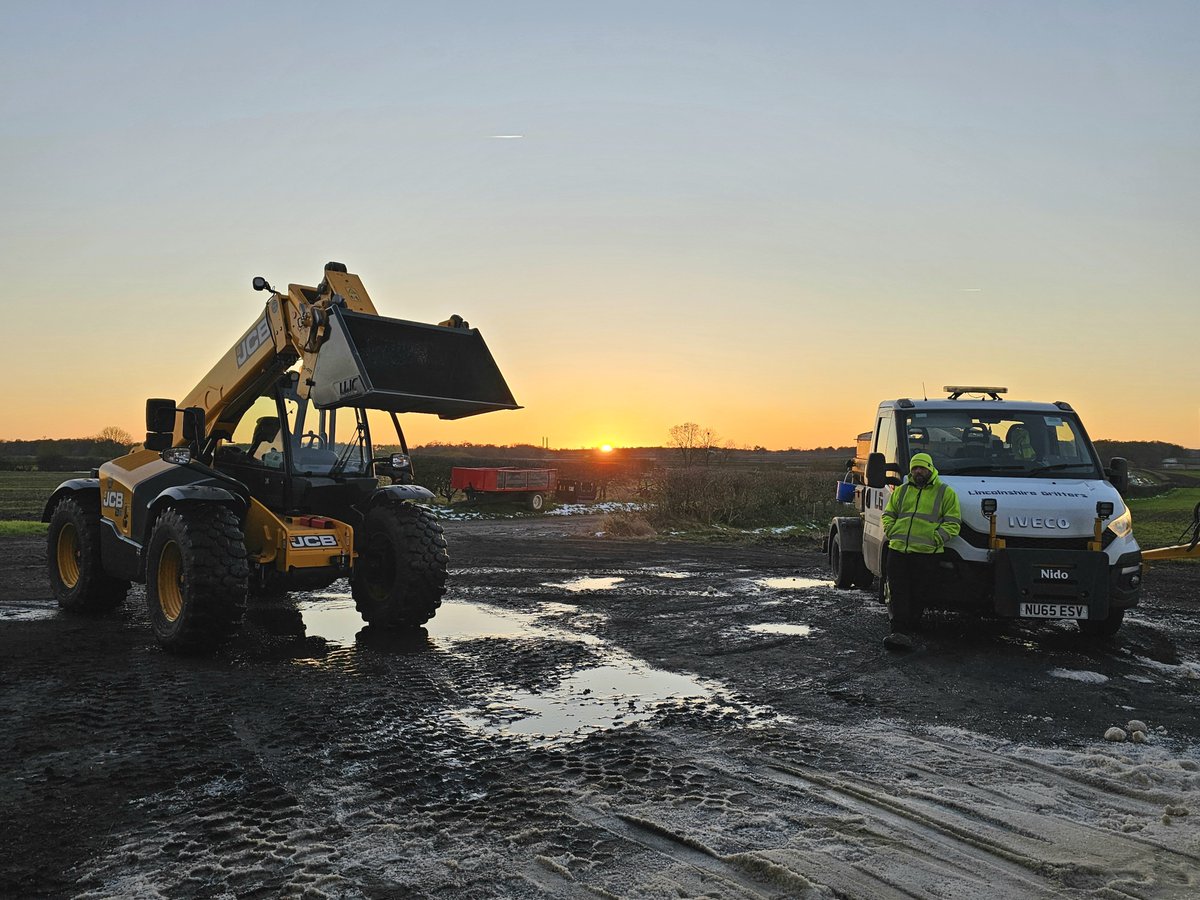 That time of year #gritting <a href="/parrcontract/">lincolnshire Gritters</a> #LincolnshireGritters
