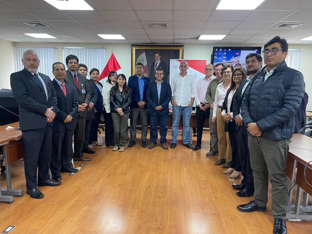 El Dr. Alberto Gago , presidente de la <a href="/ANC_Peru/">Academia Nacional de Ciencias - Peru</a>     participó en una Mesa de Trabajo de la Comisión de CIT  del Congreso liderada por el congresista <a href="/EdMalagaTrillo/">Ed Málaga-Trillo 🇵🇪</a>  para debatir proyectos de ley que impulsan la Importación Simplificada de Bienes para Investigación Científica.