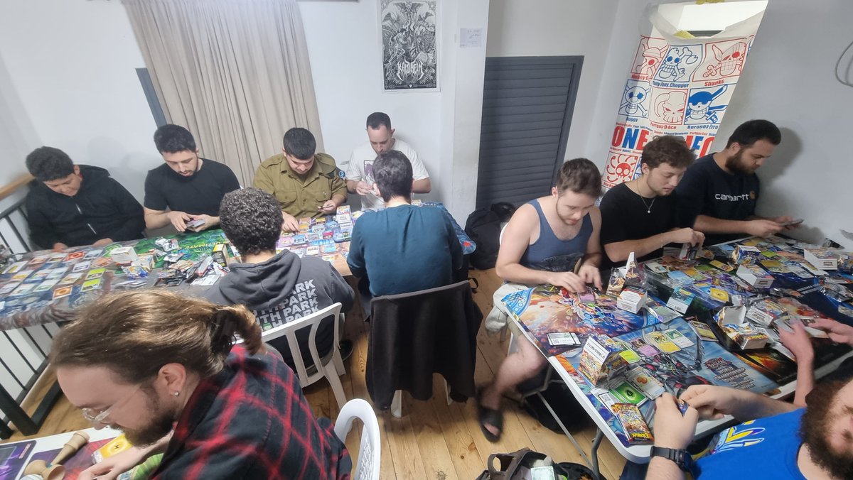 Topdeck_LGs's tweet photo. Surging Sparks Pokemon pre-realse at Topdeck!! https://t.co/b2o4L7MDTp