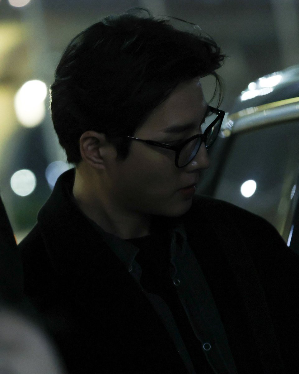 baekkcha's tweet photo. โ๊ทธ ์ฌ์ ์์ ๋ฉด ๋ค ์ธ์์ ๋ฌ๋ผ์ ธ.
๋ถ๋ ์์ ๋์ ์ ์ ๋์ง๋งโ
์ธ์ด์ด ์ ๋ณด์ค์ ์์ฑ์ ๋ค์ผ๋ฉฐ ๊ฑท๋
๊ทธ์ ์ด๊ตฌ๋ ๋จ ํ์๊ฐ๋ ๋ ํฅํ์ง ๋ชปํ์ผ๋
๊ทธ์ ์์ ์ ์ค๊ณง ๋์๋ค.
๋ ์ง๋์น๋ฉฐ ์ ๋ฐ ์ฌ๋ผ์ง๋ผ๋ฉฐ ์์กฐ๋ฆฐ๋ค.
๋ค๋ฅธ ๋ฐฉ๋ฒ์ผ๋ก ์ฃฝ์๋ค ๊ฐ์ํ์ ๋๋ฅผ.
#์์ผ์ด #kyh #๋ฐ์ด์์ค #day6 https://t.co/REAIHwk6qv