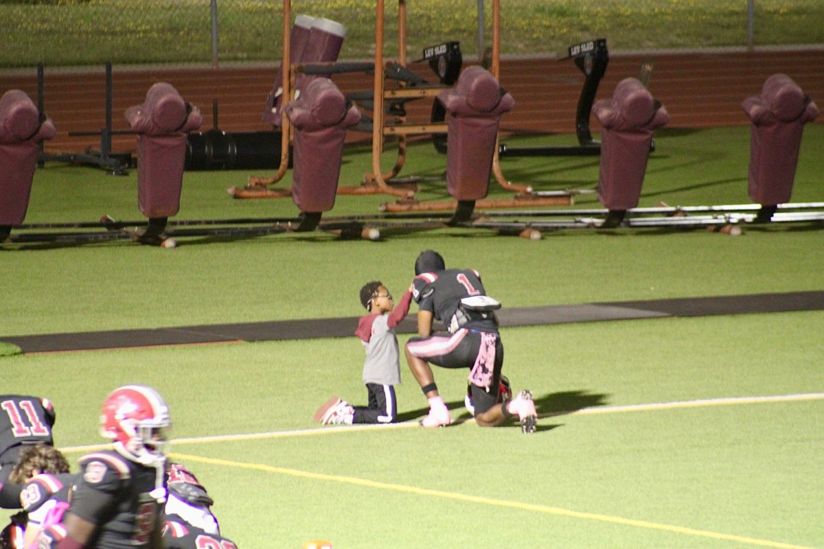 Isaiah âZayMann H1Mâ Coleman (@iamhimcoleman) on Twitter photo Teach us to prayâŠ. #ThankYouJasper <a href="/JHSBulldogFB/">Jasper HS Football</a> <a href="/coach_crumedy/">Kendrick Crumedy, M.A.</a> <a href="/iamdadcoleman/">Kendall Coleman</a> Teach us to prayâŠ. #ThankYouJasper <a href="/JHSBulldogFB/">Jasper HS Football</a> <a href="/coach_crumedy/">Kendrick Crumedy, M.A.</a> <a href="/iamdadcoleman/">Kendall Coleman</a>