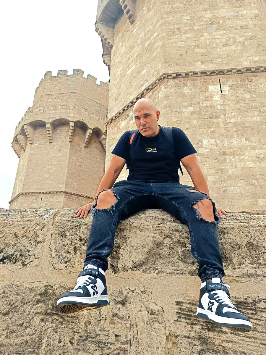 DAKID520 tweet media