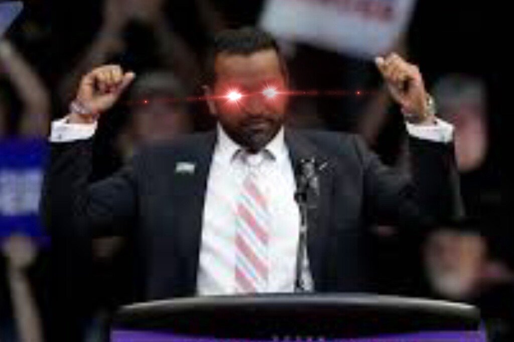 PatriotMaga17's tweet image. Kash #KashforFBI