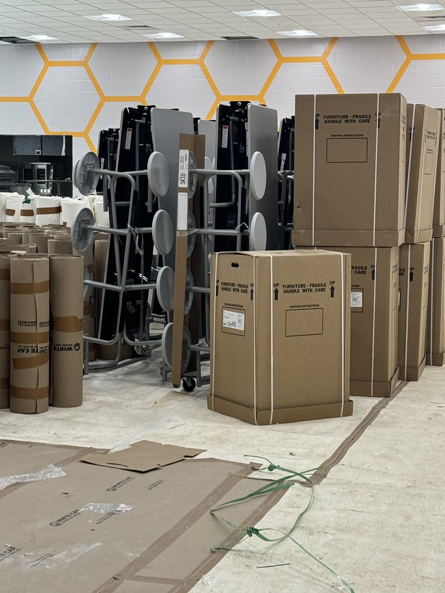 It is the little things that make a big impact. A quick run into the new Woodford County High School. It is happening and I am grateful to play a small part in it. <a href="/WoodfordCoPS/">Woodford County Public Schools</a> <a href="/Woodfordsuper1/">Danny Adkins</a> #Kidswin