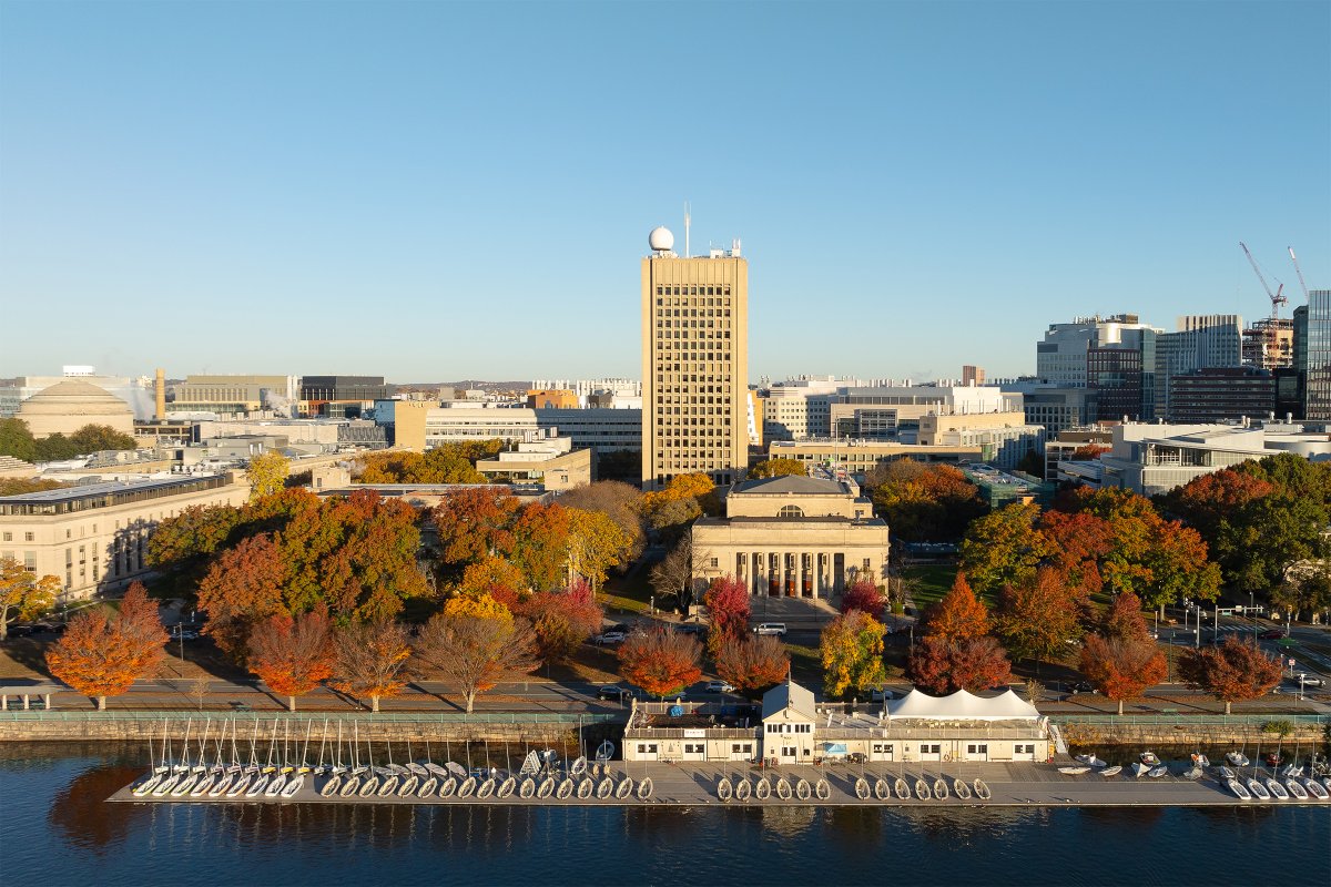 Undergraduates with family income below $200,000 can expect to attend MIT tuition-free starting in 2025: Newly expanded financial aid will cover tuition costs for admitted students from 80 percent of U.S. families. mitsha.re/Wg8550UbkFc