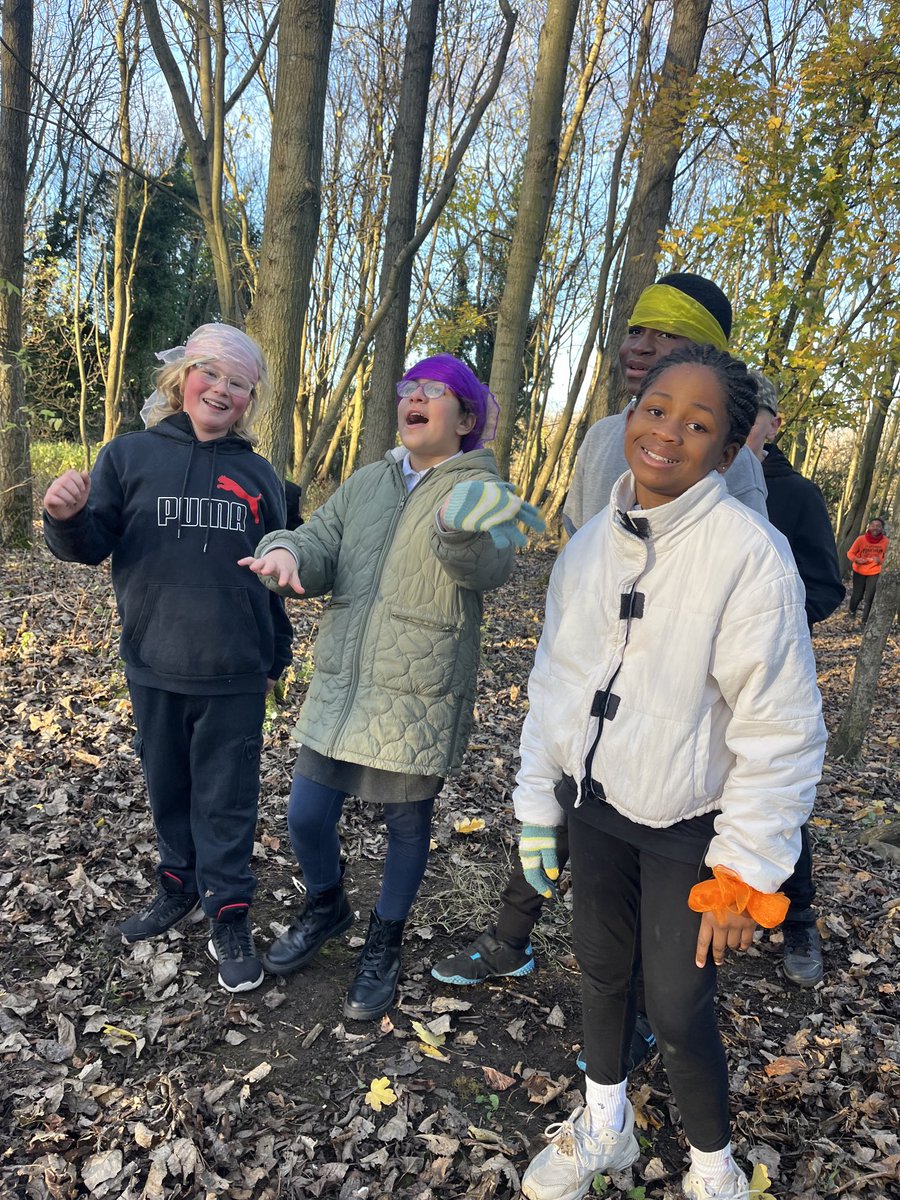 Mrs Mack tweet media