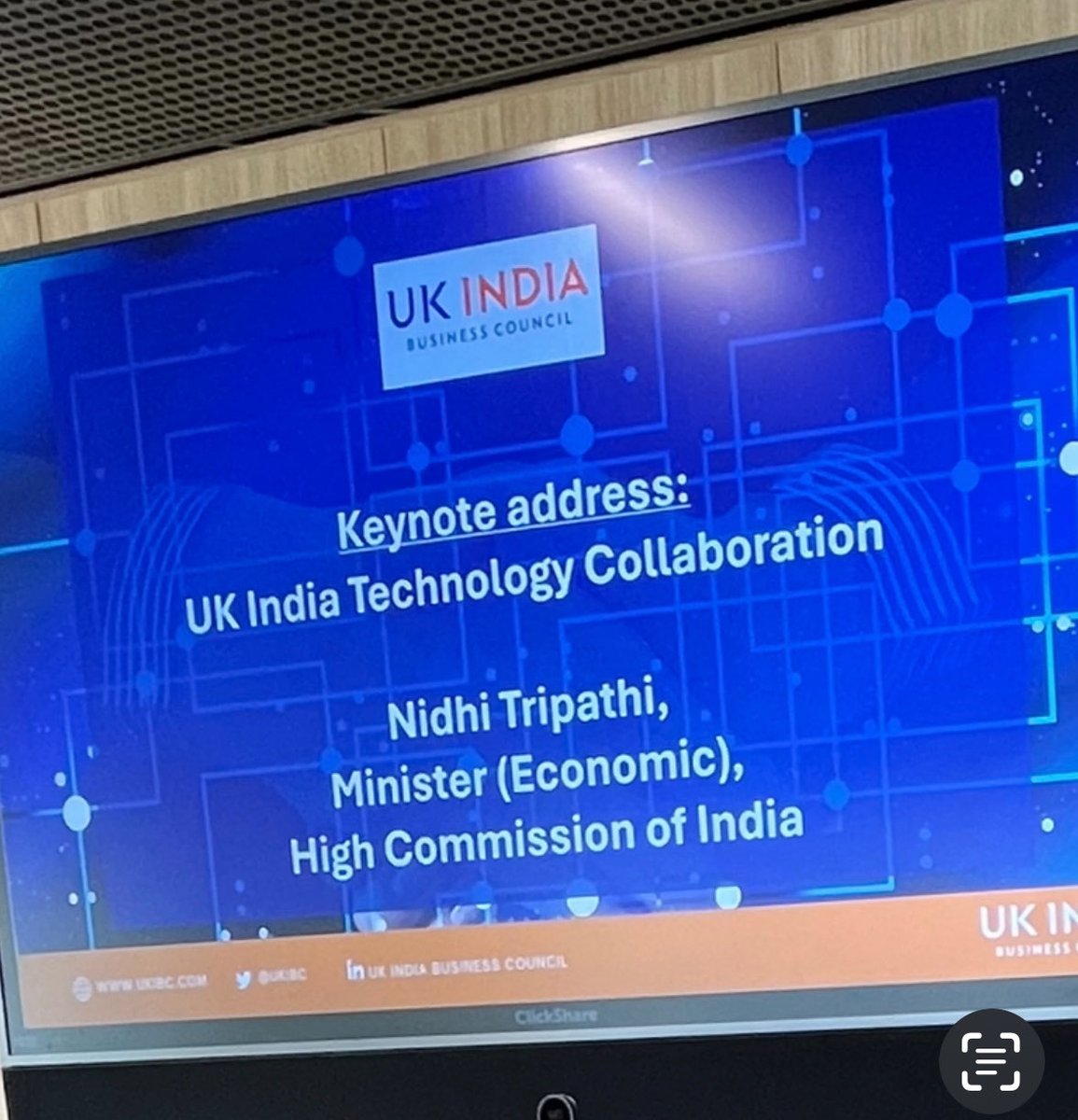 nidhimanit's tweet photo. It was a pleasure to give keynote address at UK India Technology Collaboration seminar and get insights from experts and participants. Thanks Samantha J Mobley for a warm welcome and @UKIBC and @KevinUKIBC for giving this opportunity. https://t.co/OULvriYOrp