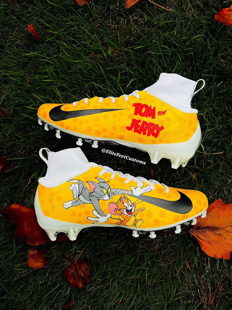 Tom and Jerry custom cleats for my dawg <a href="/ceeflashpee84/">cordarrelle patterson</a> …peep the cheese background 🧀 👀 ‼️ WEEKLY HEAT 🔥