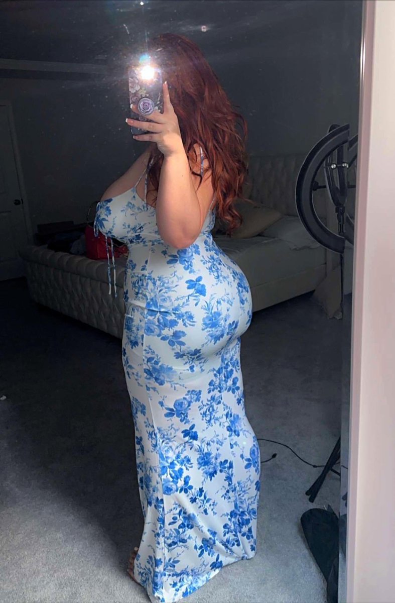 Dixie 💋 tweet media