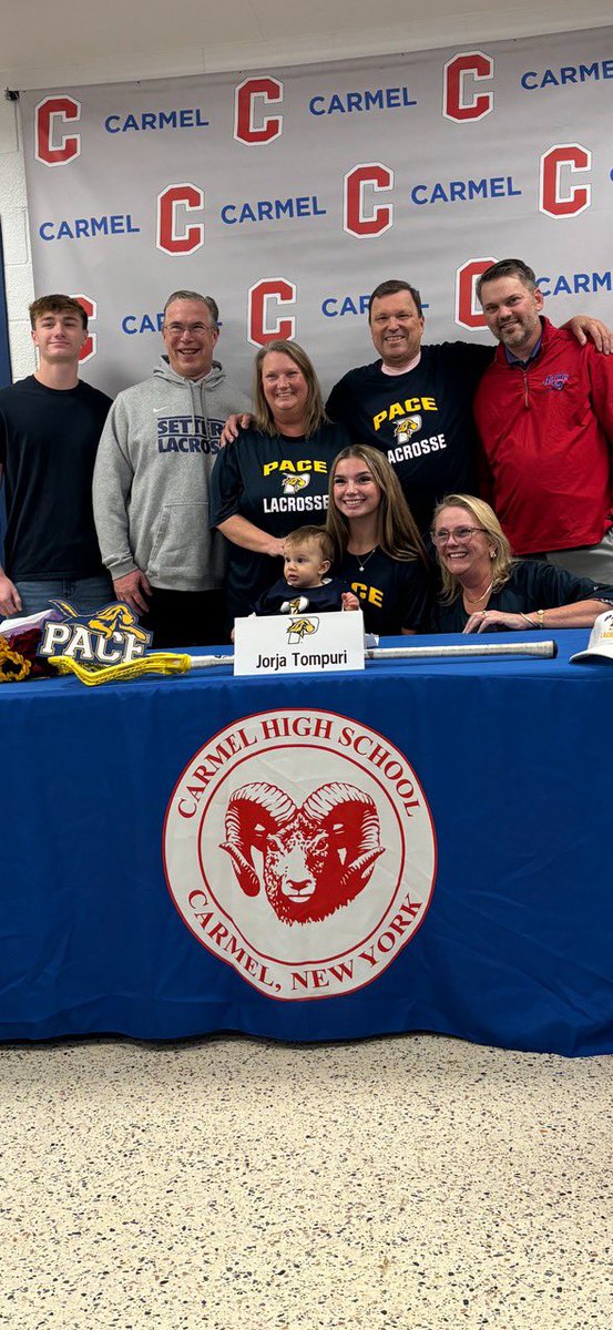 MathwithMarsden's tweet image. Incredibly proud of our girl @JorjaTompuri💙💛 Logan and I can’t wait to watch you continue your lacrosse career🥍