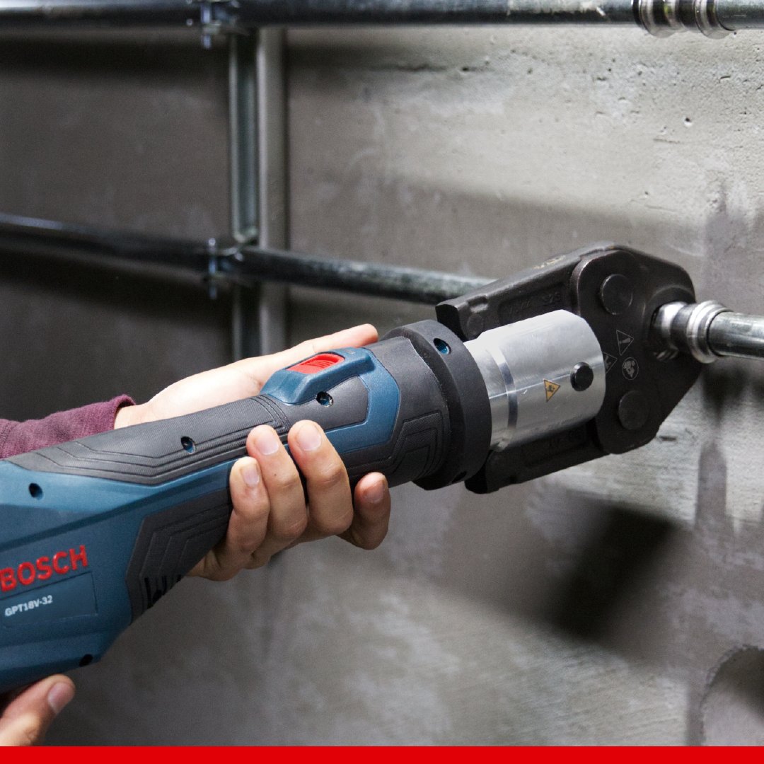 BoschToolsNA's tweet image. Faster, stronger, better. Bosch Press Tools. ⚡️💪 

#BoschTools #Plumbing #PressTool