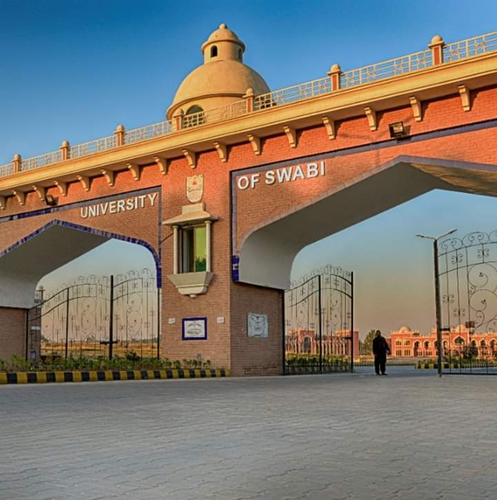 #universityofswabi  Ko Ban Huna Chye Students ko bht tang krte hain semester ka result nai dety or hamesha last semester main unko degree nai dety. Students ko suicide krne par majbor krte hain please share my tweet.