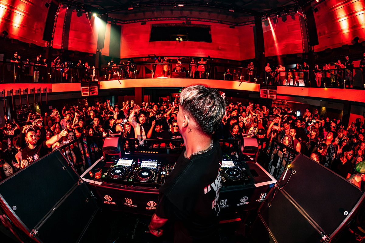 SAN DIEGO 619, LOOKS LIKE WERE INVADING YALL THIS FRIDAY IN SUPPORT FOR <a href="/Midnightasaurus/">Midnight Tyrannosaurus</a> &amp; <a href="/nimda_uk/">NIMDA</a> A DAY BEFORE MY BIRTHDAY, COME PROPER AND COME CELEBRATE 😈

HUGE SHOUT OUT TO <a href="/bassrush/">BASSRUSH</a> <a href="/novasdclub/">NOVA SD</a> FOR MAKING MY SAN DIEGO DEBUT A SPECIAL ONE, LETS GET VIOLENT ‼️