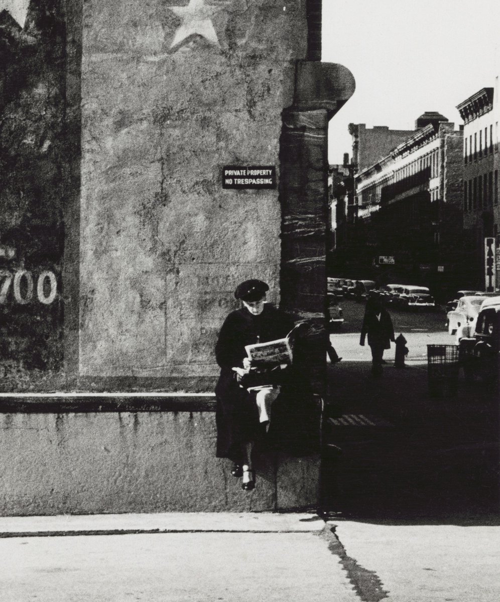 Our newest issue (70.3) is now available! The "Women Thinking in Public" special issue of Modern Fiction Studies was guest edited by Debra Rae Cohen and Catherine Keyser. Check out our newsletter here: vr2.verticalresponse.com/emails/4837851…