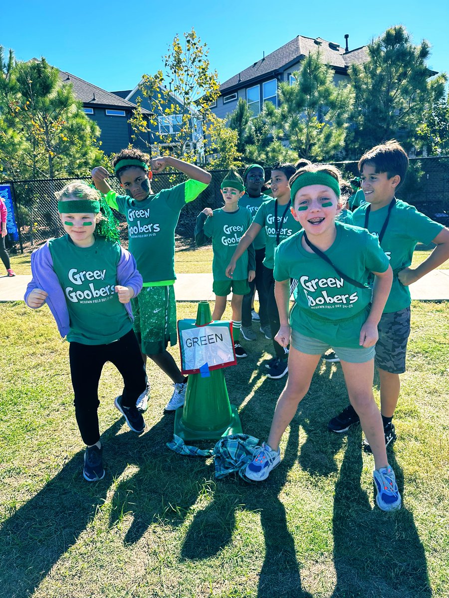 The Green Goobers were the goofiest team at Field Day! We had a blast! 💚