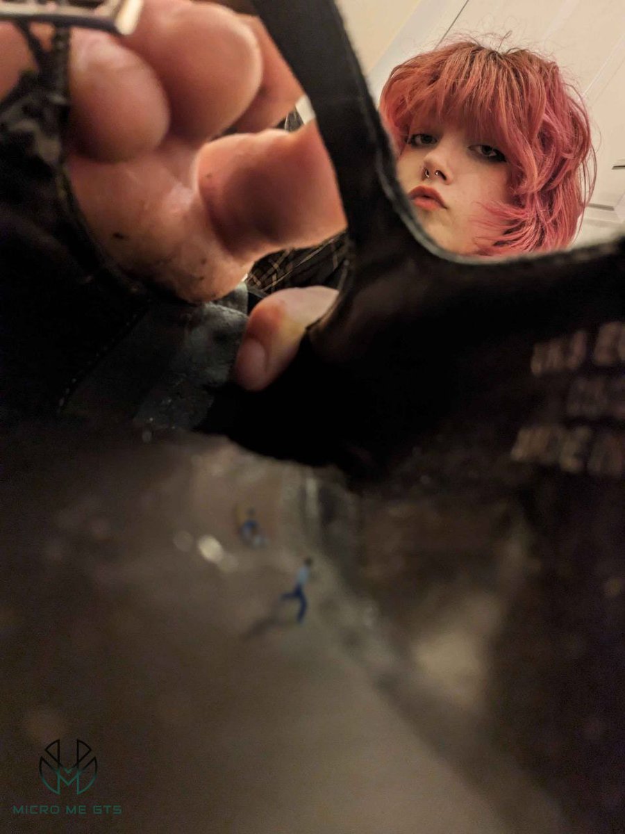 Why just play the game when you can be the game? These tinies thought they could escape, but a Gamer Girl like <a href="/indigoshyy/">✮indigo✮</a> always gets her win. 🕹️ 

Time to slip into victory, one toe at a time.

#sizetwitter #giantess