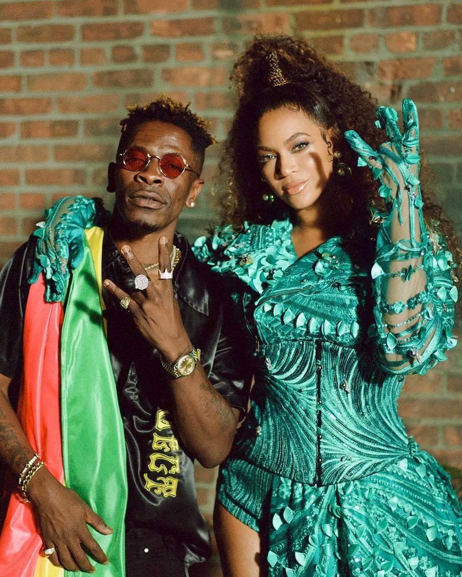 BrightKhalifa9's tweet photo. King Already 👑 @shatta https://t.co/sVOKxLlwg3