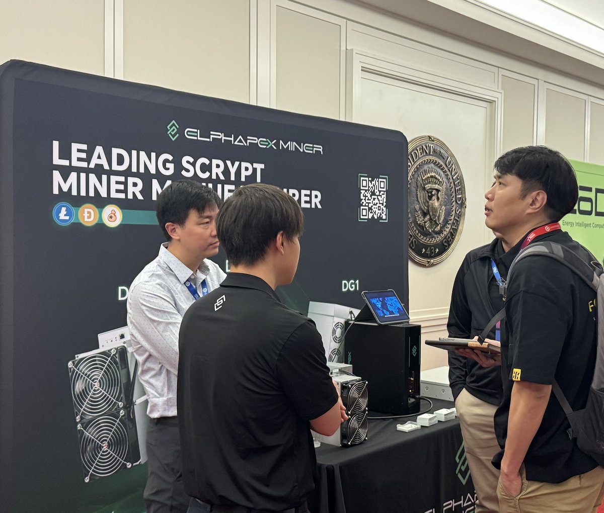 ElphaPex's tweet photo. 🎁 Swing by our booth for giveaways and mining chats with the #ElphaPexTeam! https://t.co/Y8kki04QpN