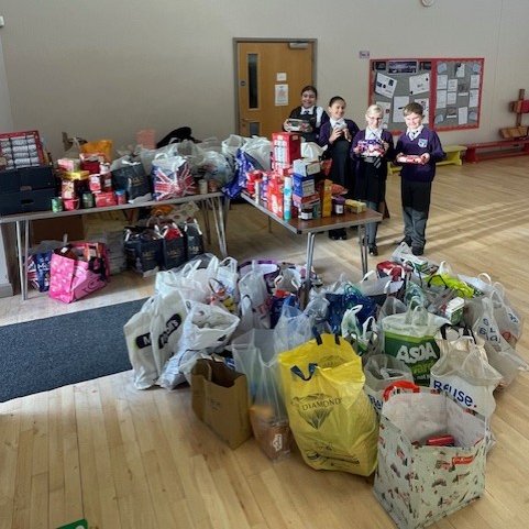 Epping Primary (@eppingprimary) on Twitter photo Thank you so much to all our wonderful parents and carers for their generous donations to our annual Christmas foodbank appeal!
All items have now been taken to <a href="/EppingForestFB/">Epping Forest Foodbank</a> where they have been very gratefully received! Thank you so much to all our wonderful parents and carers for their generous donations to our annual Christmas foodbank appeal!
All items have now been taken to <a href="/EppingForestFB/">Epping Forest Foodbank</a> where they have been very gratefully received!