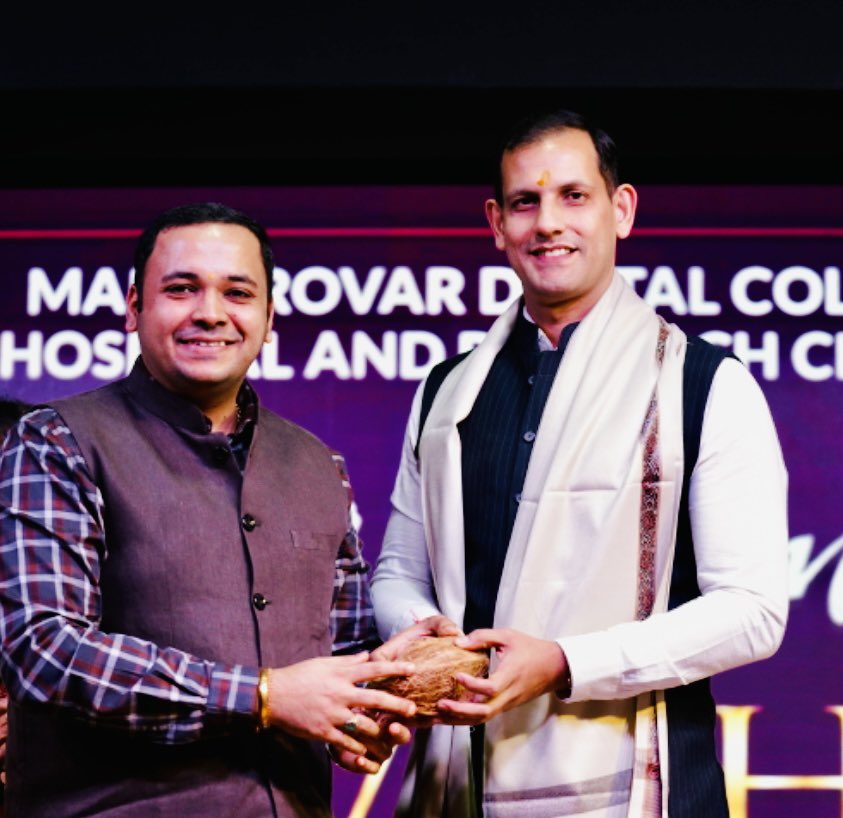 Chandresh1024's tweet photo. It was a great pleasure to interact with new students who have chosen their career in dentistry regarding anti ragging.Thanks to the management and faculty of mansarovar dental College Bhopal for the opportunity.￼@MansarovarGlob1 @mansarovargroup https://t.co/wp4OK8QJTd