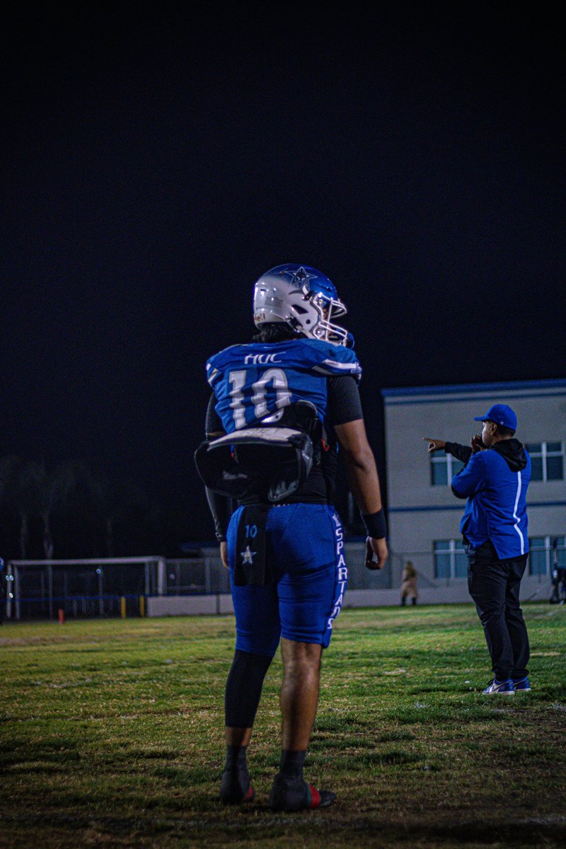 Thank You Chula Vista Football💙🏁 

Full season film coming out soon. <a href="/Daygofootball/">San Diego Football</a> <a href="/sdfnllive/">SDFNL Live</a> <a href="/sdvarsitysports/">San Diego Varsity Sports</a> <a href="/sdfootball/">SDFN Ray</a> <a href="/sdqbacademy/">San Diego QB Academy</a> <a href="/SDFBRecruits/">San Diego High School Football</a>