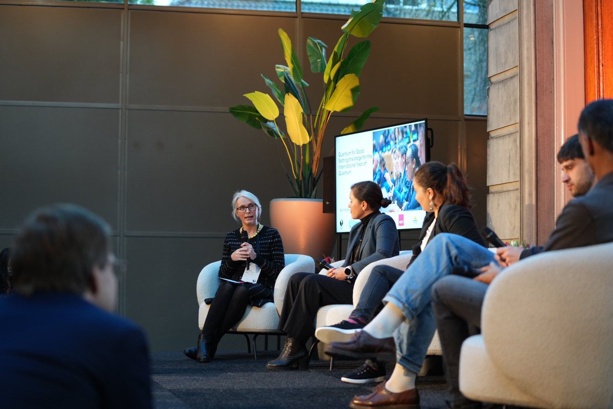 unicc_ict's tweet photo. ✅💡 Today marked an inspiring start to #QuantumForGood, showcasing quantum tech’s potential for social impact.
Sessions explored:
🌍 Quantum for global good & inclusive access
🔑 International cooperation & regulatory framework
🔬 Quantum’s role in addressing global challenges https://t.co/lhb87ak0P0