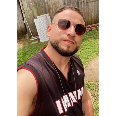 rafaporto18's tweet photo. #NovaFotoDePerfil https://t.co/FsJFOWnPYS