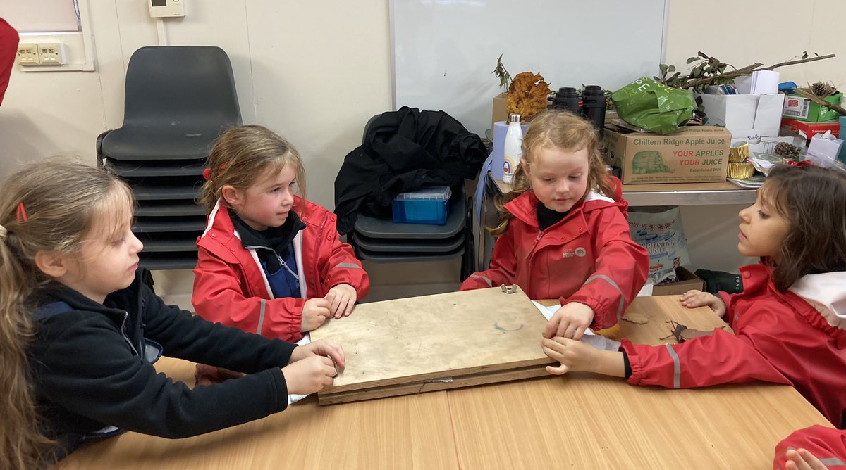 PipersForestSch's tweet image. Before half term, Year 1 collected and pressed lots of leaves. Today the leaves were ready to stick onto paper. Once they are dry, they will be ready for the last step - can you guess what the final product will be?! 🍁🤔
#naturecraft #leafpressing #piperspreprep