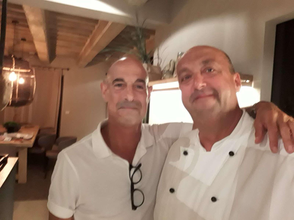 MattiaWikipedia's tweet photo. Angelo Trotta &amp; Stanley Tucci

https://t.co/TQpD8cvf67 https://t.co/7EZDyl2vwm