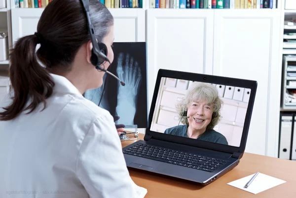 DriCloud's tweet photo. Telemedicina y videollamadas ilimitadas y gratuitas- Dircloud https://t.co/jO7LqgDaHi https://t.co/bDfj9wSjr6