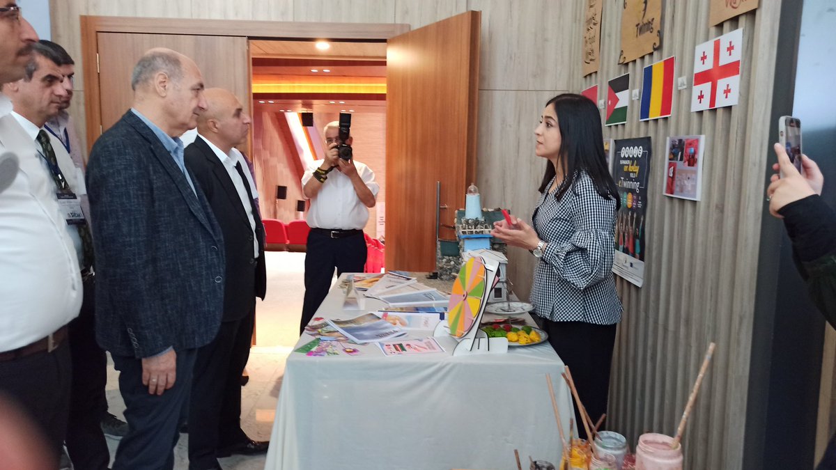 fzihl's tweet photo. Okulumuz öğretmenlerinden Tuğba İŞ’in yürüttüğü eTwinning projesi Avrupa Kalite Etiketi ile ödüllendirildi . #etwining #esep https://t.co/xrO2VGyVXU