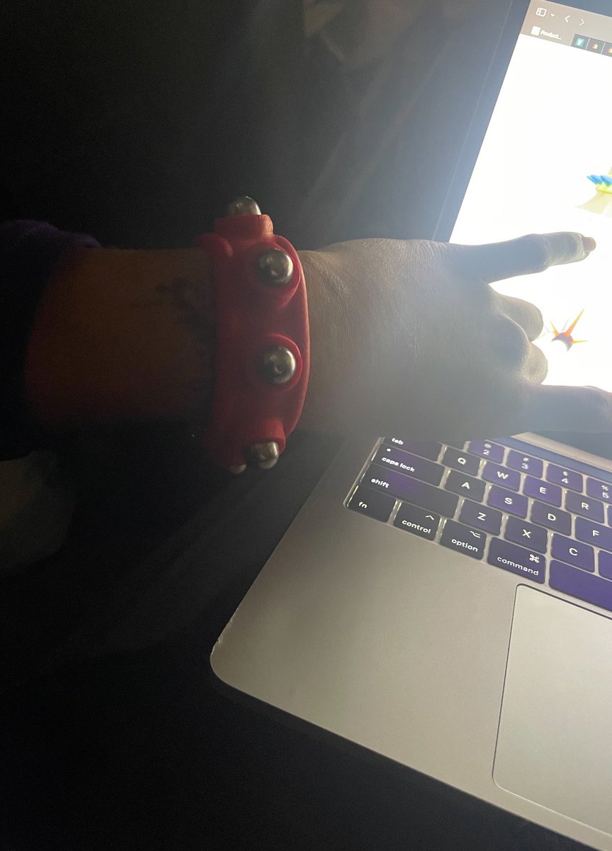 I love collecting couch shi