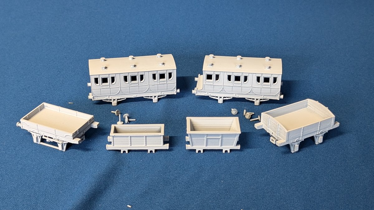 OakHillWorks's tweet photo. It's new release day! and we've got a total of 21 new kits for you!! Including our first 009!! Check them all out here: https://t.co/4CmKATFnUU #TMRGUK #modelRailway #trains https://t.co/mLdkrCZgQA