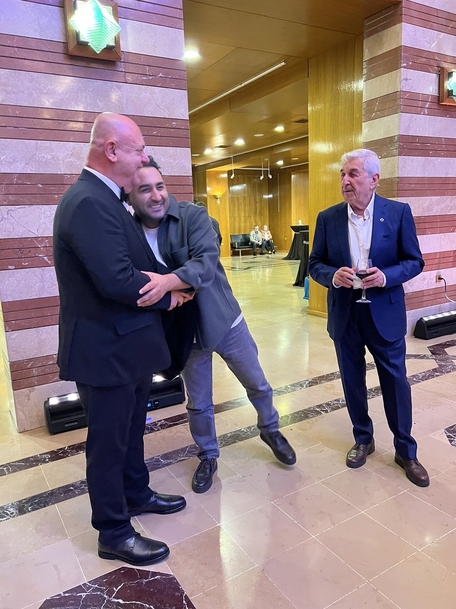 Yönetmenliğini Sevgili dostum Cengiz Özkarabekir’ in yaptığı sadece çok büyük bir sanatçı, değil çok güzel bir karakter, çok güzel insan ve de çok çok iyi bir Beşiktaşlı 😊🦅 kardeşim  Onur Buldu’nun başrolde olduğu <a href="/paranoyafilm/">paranoyafilm</a> 22 Kasım’da Sinenalarda. 

Kaçıran, izlrmeyen çok