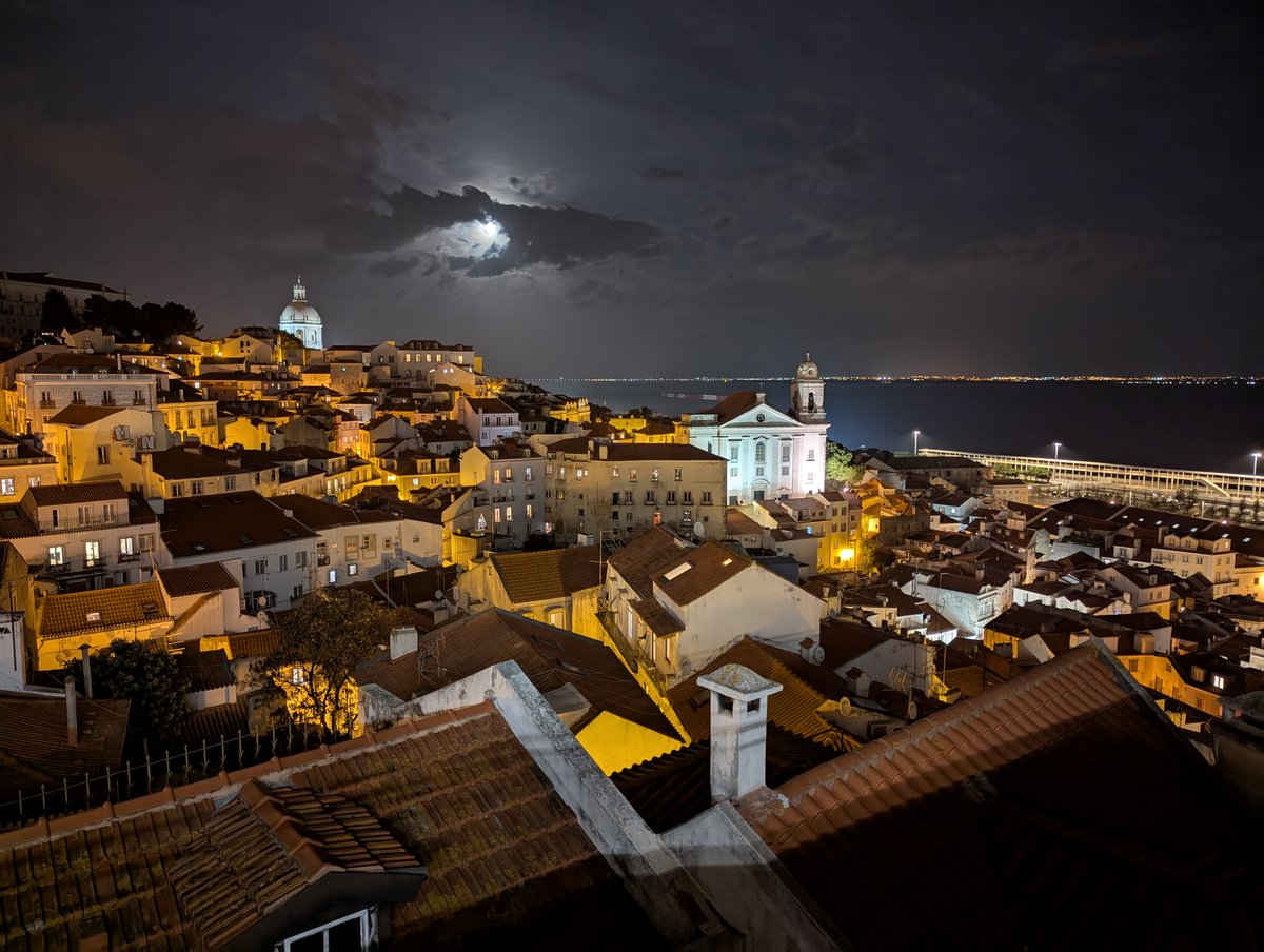 Greetings from the #EQTC2024 in stunning Lisbon 🇵🇹, where Julen &amp; Martin are spreading the gospel of our institute's and NVision’s work to academia, industry, and policymakers ✨ Great science, great connections, and great vibes (Lisbon’s drinks didn’t hurt either)🥂#Science