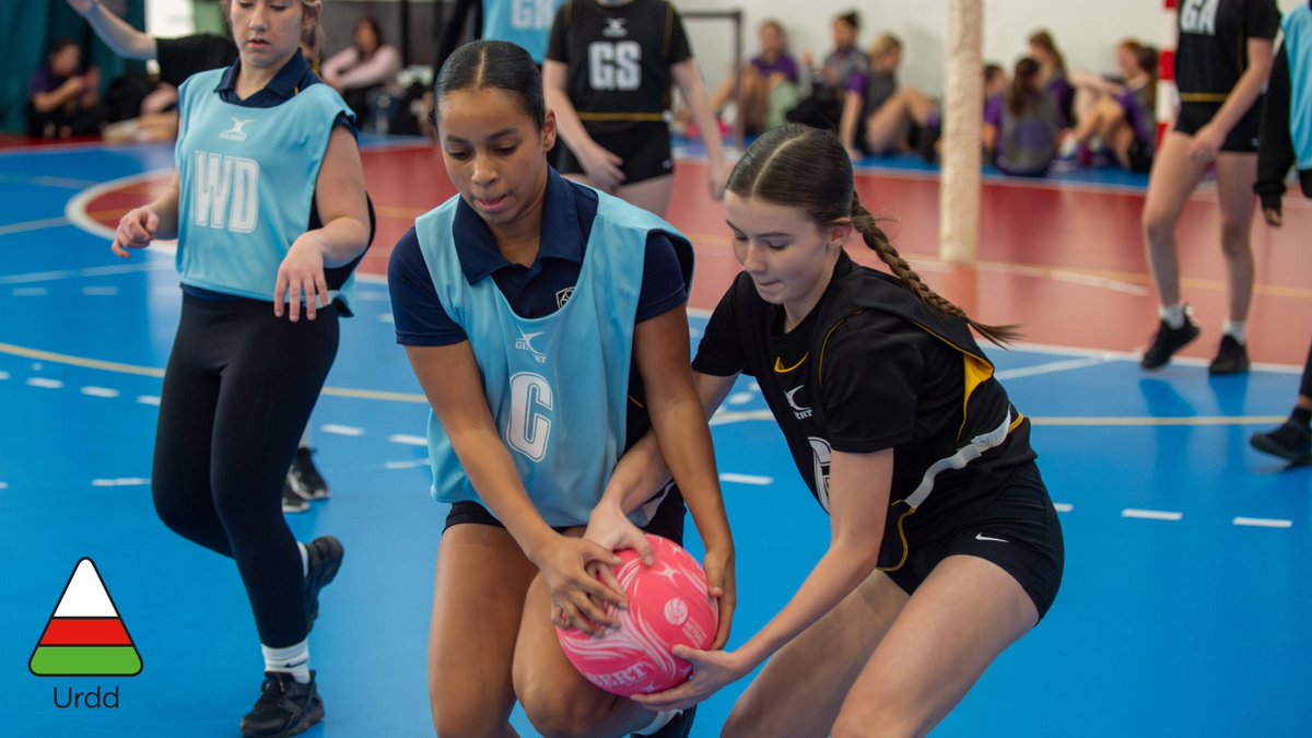 Chwaraeon yr Urdd (@chwaraeonyrurdd) on Twitter photo 🏐Pob lwc i bawb sy'n cymryd rhan yn gystadleuaeth Pêl-rwyd Genedlaethol <a href="/Urdd/">Urdd Gobaith Cymru</a> fory! Diwrnod gwych o flaen ni!
🏐Good luck to everyone taking part in the Urdd National Netball tournament tomorrow!
Dilynwch y canlyniadau ar-lein | Follow results online: bit.ly/Pel-rwydYrUrdd 🏐Pob lwc i bawb sy'n cymryd rhan yn gystadleuaeth Pêl-rwyd Genedlaethol <a href="/Urdd/">Urdd Gobaith Cymru</a> fory! Diwrnod gwych o flaen ni!
🏐Good luck to everyone taking part in the Urdd National Netball tournament tomorrow!
Dilynwch y canlyniadau ar-lein | Follow results online: bit.ly/Pel-rwydYrUrdd