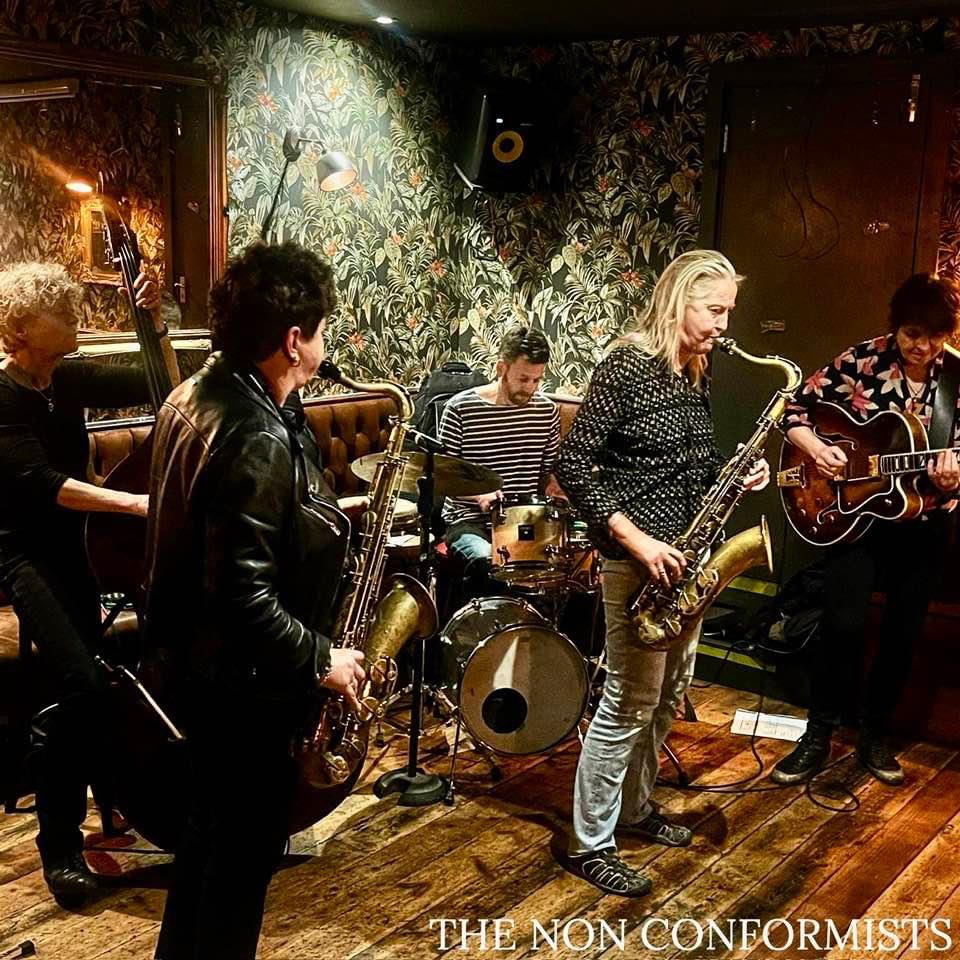 Tonight I’m playing Ryan’s Bar N16
The Non Conformists. Cosy basement, cool jazz - or maybe hot jazz! <a href="/blowfusemusic/">Blow the Fuse</a> <a href="/alison_rayner/">Alison Rayner</a> <a href="/DianeMcLoughlin/">Diane McLoughlin</a>