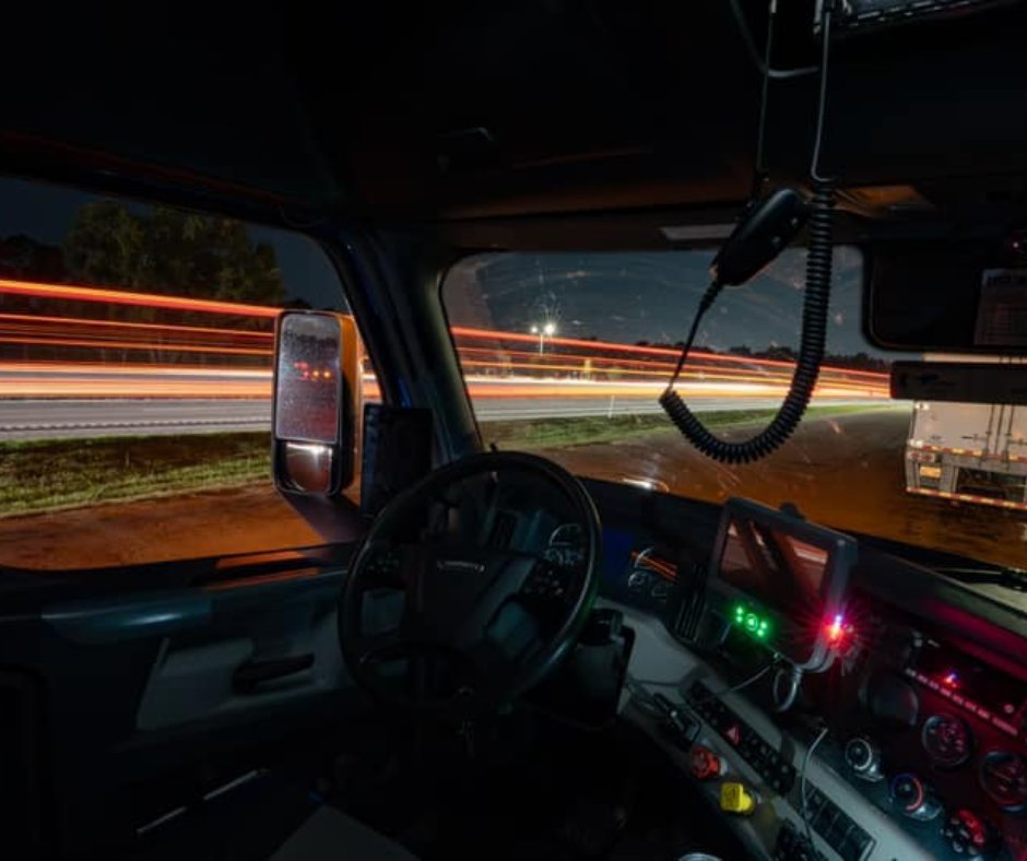 We've got some real talent on the Helwig team—on and off the road! 📸 Check out this awesome 30-second exposure shot sent in by driver Benjamin Garrett while at a rest area. Incredible eye, Benjamin! Thanks for sharing. #HelwigFamily #PhotographySkills #LifeOnTheRoad