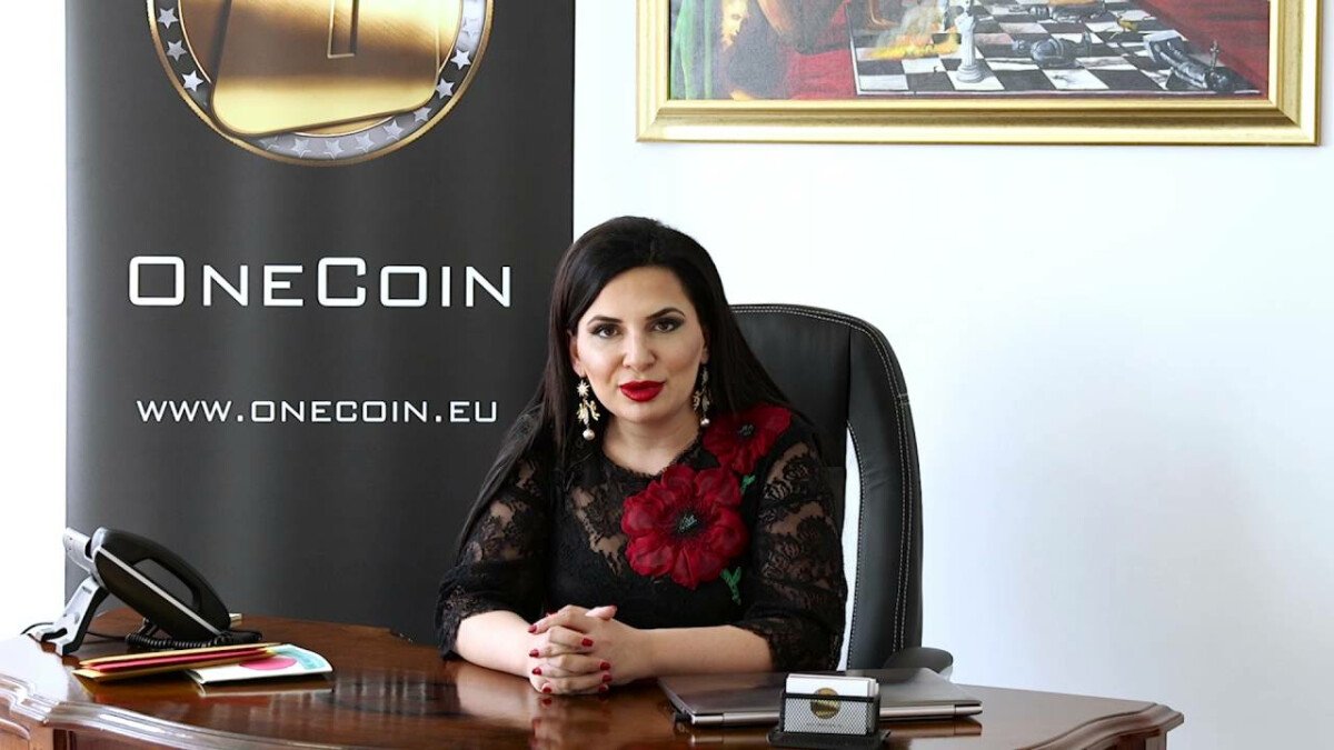 AfricaFactsZone's tweet image. The FBI's most wanted fugitive, Ruja Ignatova is believed to be in Cape Town, South Africa.

USA is offering a $5 million reward for any information that leads to her arrest.

She reportedly scammed her victims of $4 billion across Europe.