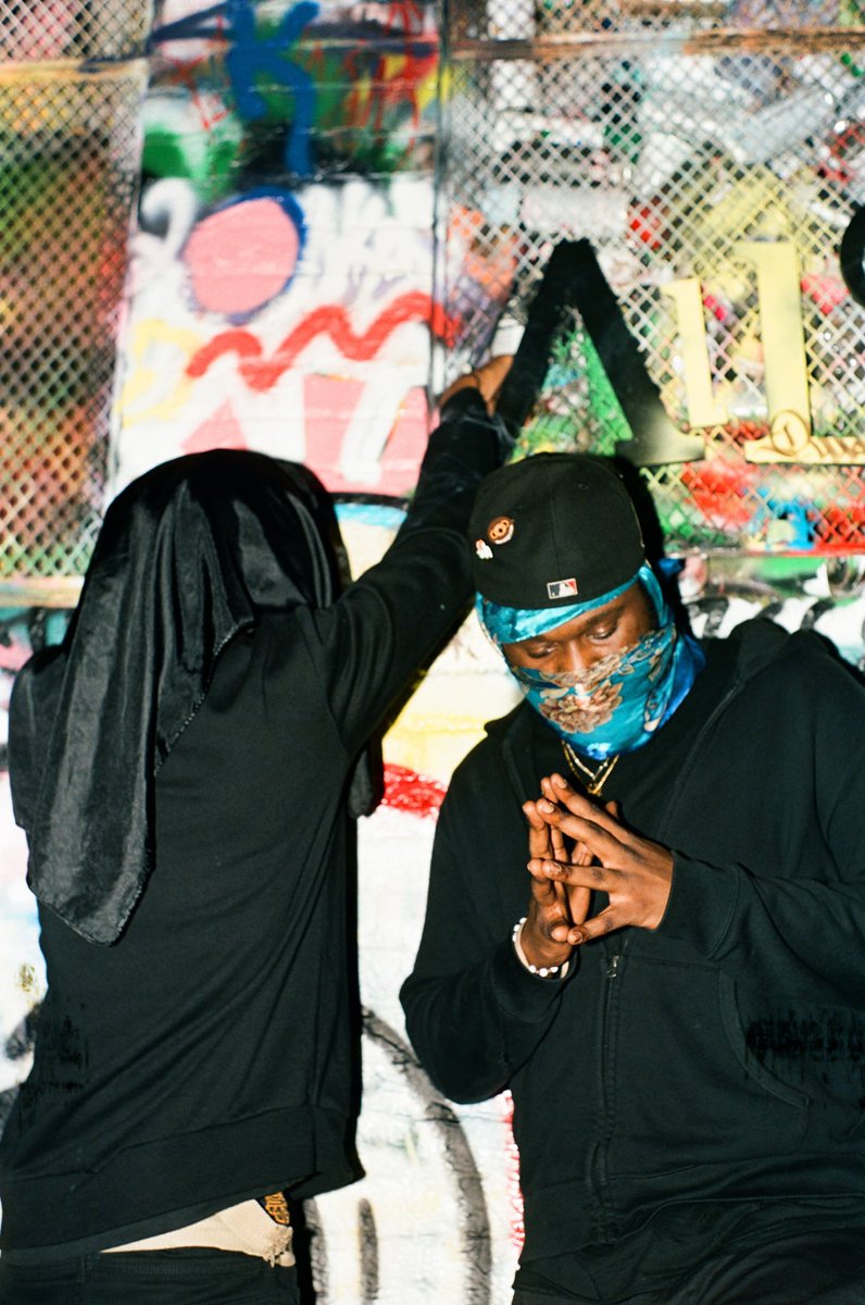 OlNegrxSpiritual tweet media