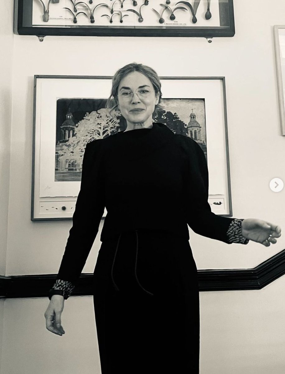 SioMcDonald's tweet photo. Studio visit today at the Botany building with curator, Franziska Nori @FrankfurterKV (Director of Kunstverein Frankfurt).

A huge thanks to @trinitycollegedublin @terraform_tcd @TCD_NatSci @cc_irlandais  Centre Culturel Irlandais, Paris and Zeitgeist Irland 24 @artscouncil_ie https://t.co/Fxef1e5p72